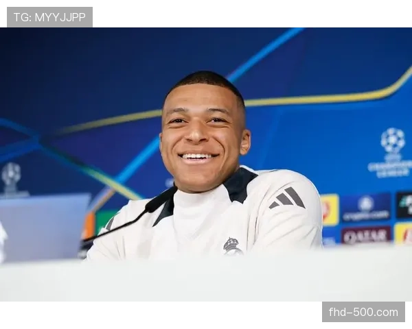 国际比赛日赛前发布会,姆巴佩回应关于未来去向的提问:“目前只专注法国队” 国际比赛日赛前发布会,姆巴佩回应关于未来去向的提问:“目前只专注法国队”