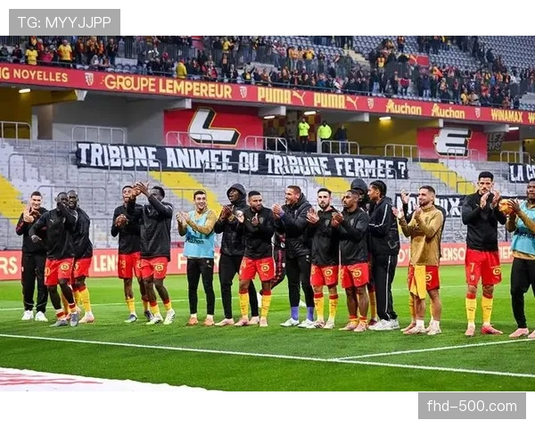 法甲第30轮：摩纳哥vs朗斯半场战成1-1，双方累计预期进球总和达3.5